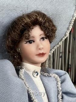 112 Vintage Artisan Dollhouse Miniature Doll Lady Porcelain Head