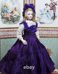 14 1/2 (37cm) ANTIQUE FRENCH FASHION DOLL by Gaultier IN BEAUTIFUL COSTUME