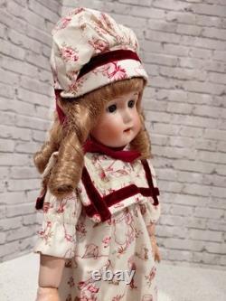 15 Goebel German Bisque Doll With Great Costume, No Flaws