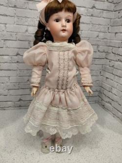 17.5 Heubach Koppelsdorf 230 3/0 Flawless Bisque On Good Quality German Body