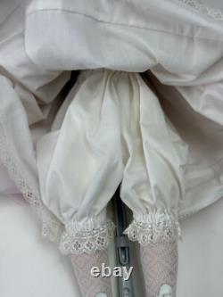 17 Porcelain Doll Artist Linda Mason Artist limited edition