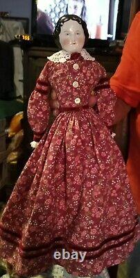 18 Antique 1860s Hi Brow China Head Doll In Pro-Tailored Maroon Floral. 8