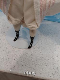 18 Bisque China Doll Vintage, Great Dress