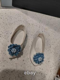 18 Simon & Halbig DEP 1039 Almond Eyed Bisque Head On Antique Germqn Body