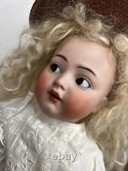 18 Simon Halbig K & R Flirty Eye Doll #117 N Open Mouth