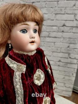19 Handwerck #119. 10 And 1/4 X. Flawless Bisque Doll On Nice Marked Compo Body
