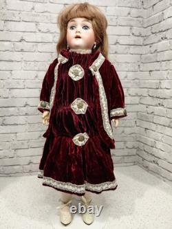 19 Handwerck #119. 10 And 1/4 X. Flawless Bisque Doll On Nice Marked Compo Body