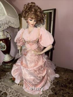 19'' Vintage FRANKLIN MINT FHD PORCELAIN DOLL