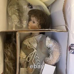 1986 Cosette 10th Anniversary 23 Porcelain Doll Les Miserables Brand New