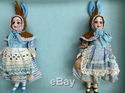 2 antique porcelain dolls in the O. K Kühnlenz brothers brown