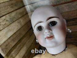 21 Etienne Denamur 9 Closed Mouth French Bisque, Amazing Costume