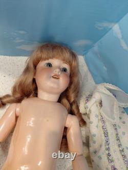 22 Armand Marseille 390 DGRM Bisque Doll I Very Good Condition