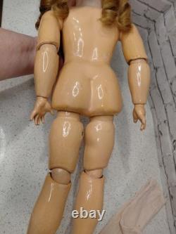 22 Waklure Germany Flawless Bisque Head Doll, Great Compo Body, Whitework Dress