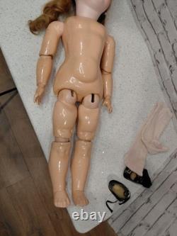 22 Waklure Germany Flawless Bisque Head Doll, Great Compo Body, Whitework Dress