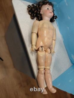 24 Antique Doll Heubach Koppelsdorf 250-6 Gorgous Whitework Dress