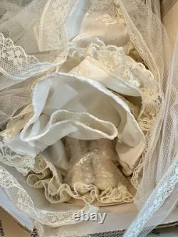 30 Porcelain Bride Doll Royal Heirloom Tomich w COA Vintage Wedding