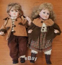 31G Vintage Pair Porcelain Dolls 19 AB10A Blue Grey Eyes