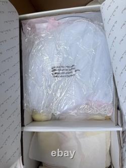 6 26 Danbury Mint Rustie Antique Porcelain Dolls