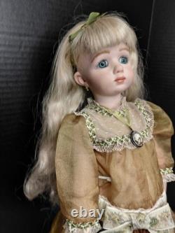 A. Marque 19 Repro Doll 1994 By D. Great Painting, Great Costume