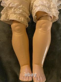 ALL-Original 24 1/2 Queen Louise AM Marseille Excellent Cond. Beautiful Costume