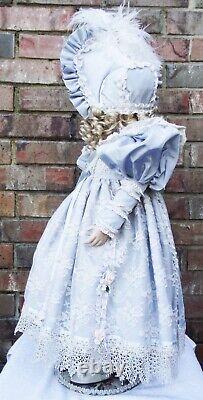 ANTIQUE REPRODUCTION BRU JNE 28in SHANDELLA PORCELAIN DOLL PATRICIA LOVELESS NEW