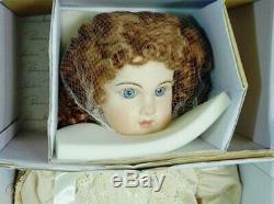ANTIQUE REPRODUCTION TETE JUMEAU 28 in PORCELAIN DOLL PATRICIA LOVELESS NRFB