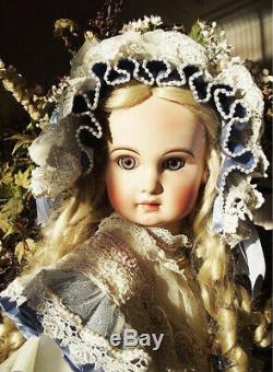 ANTIQUE REPRODUCTION TETE JUMEAU 28in ANNA PORCELAIN DOLL PATRICIA LOVELESS NRFB