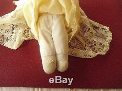 Antique 7 Inchs Porcelain Doll