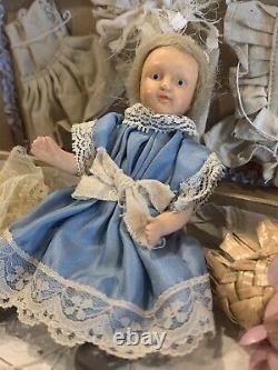 Antique A La Samaritaine French Bisque doll in original Presentation Box & Acc