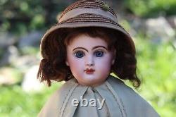 Antique French Doll E. Jumeau 7 ca 1886 in Jumeau Box, tall 17 in