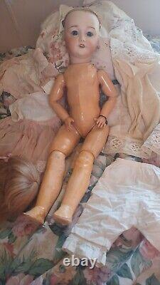 Antique French SFBJ 301 Bisque Head Doll 28in Beautiful