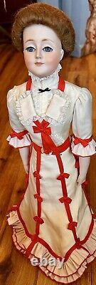 Antique German 21 Closed Mouth Gibson Girl Kestner Great Outfit Perfect