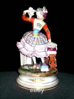 Antique German Meissen Beautiful Lady Dancer Doll Porcelain Figurine