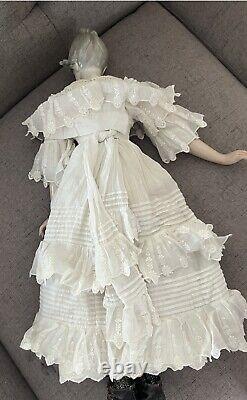 Antique German Porcelain Doll Detailed Hair Porcelain Pink Tinted Arms Rare 21