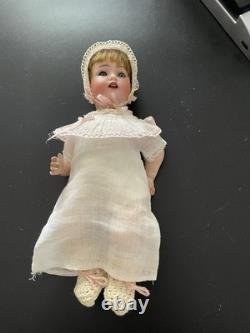 Antique JD Kestner 257 9 Baby In Highchair