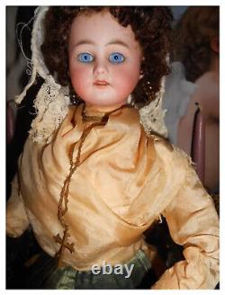 Antique Mon Tresor French Character Doll