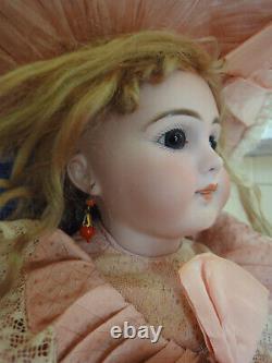 Antique doll French doll Simon & Halbig Jumeau paperweight eyes closed mouth