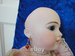 Antique doll French doll Simon & Halbig Jumeau paperweight eyes closed mouth