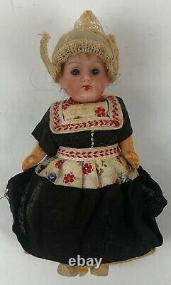 Antique miniature German bisque porcelain doll with box souvenir Holland