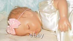 Ashton Drake Galleries Prince George Royal Birth Series REAL LIFE NEWBORN BABY