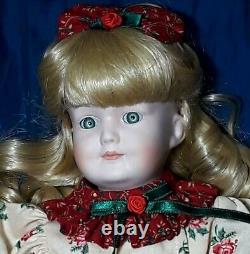 Authentic Goebel Carol Anne Dolls Carol 14 Musical Porcelain Doll. 1989