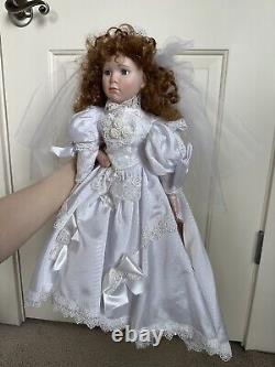 Beautiful Vintage Bride Porcelain Doll