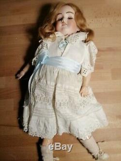 Beautiful Vintage Complete Armand Marseille 18 390 A-4-M Bisque- Head Wood Doll