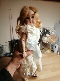 Beautiful Vintage Complete Armand Marseille 18 390 A-4-M Bisque- Head Wood Doll