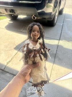 Beautiful Vintage Native American Porcelain Doll