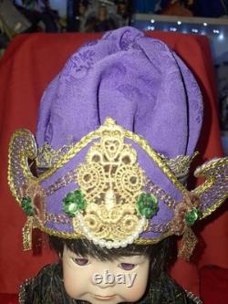 CHIN LIN Pat Loveless All Porcelain Chinese Doll Vintage 1990's