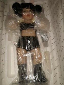 Chyna Danbury Mint Little Chyna Porcelain Doll 2001 WWF WWE NEW Vintage