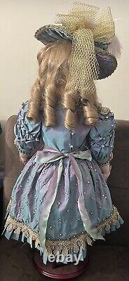 Collectible Concepts Full Porcelain Doll LE 628/ 2000, 29By P. Loveless