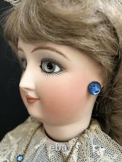 Collectible Porcelain Reproduction of Antique French Fashion Smiling Bru Doll