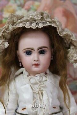 Cute Antique French Doll Bebe JUMEAU 7 tall 17 in/43 cm